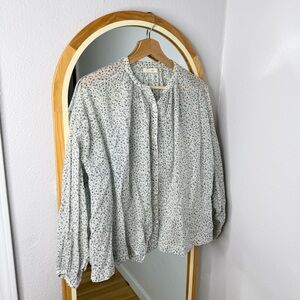 Doen Jane blue and white floral button up lightweight blouse